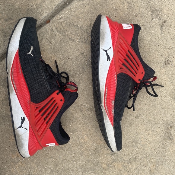 Puma soft foam shoes with original box - Picture 2 of 3